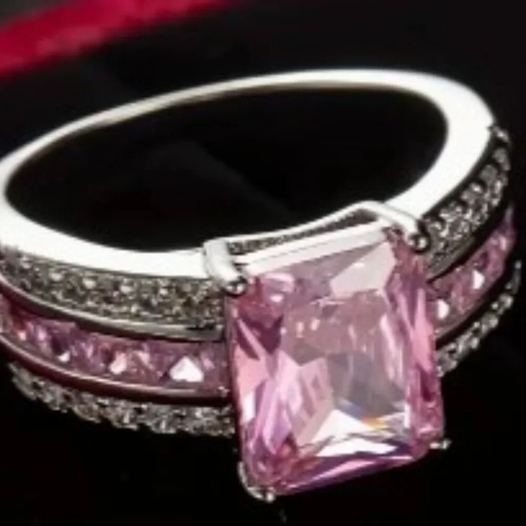 Exquisite Pink Square Cut Ring Gemstone Inlay Hypoallergenic Nickle Free - Picture 2 of 4